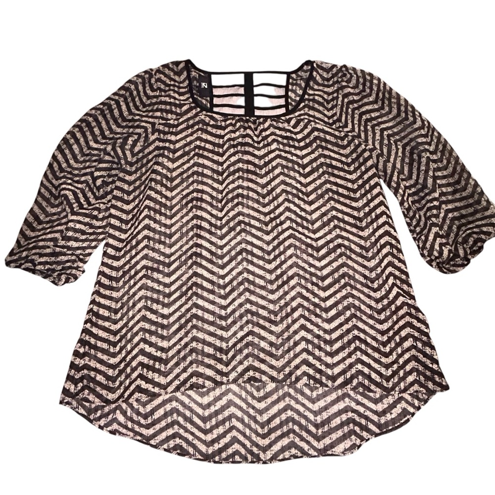 Iz Byer Black White Chevron Blouse Top